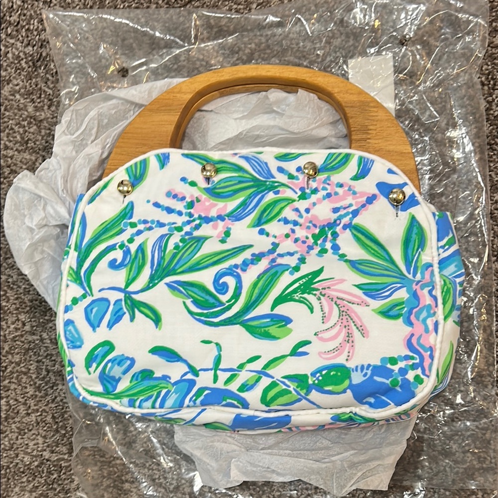 NWT Lilly Pulitzer Bermuda Bag